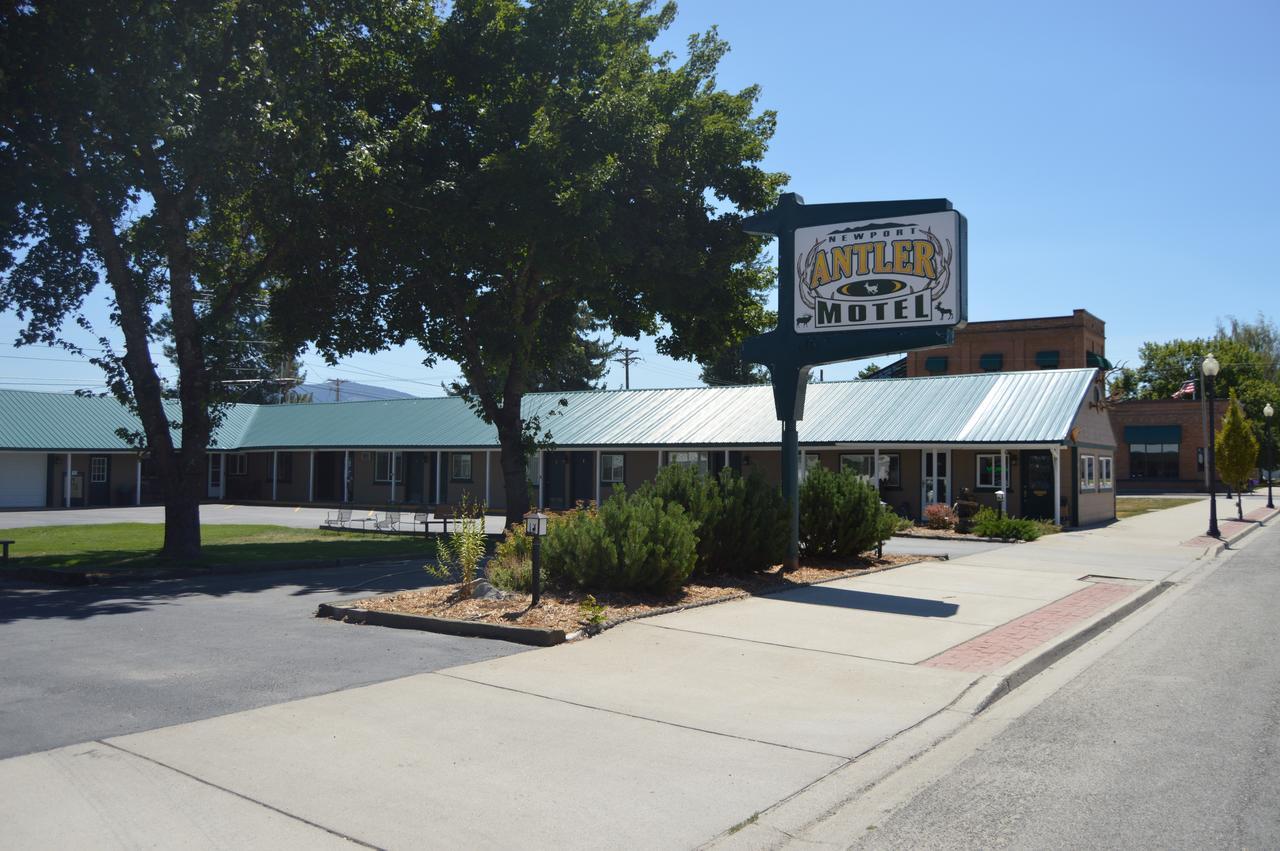 Newport Antler Motel Экстерьер фото