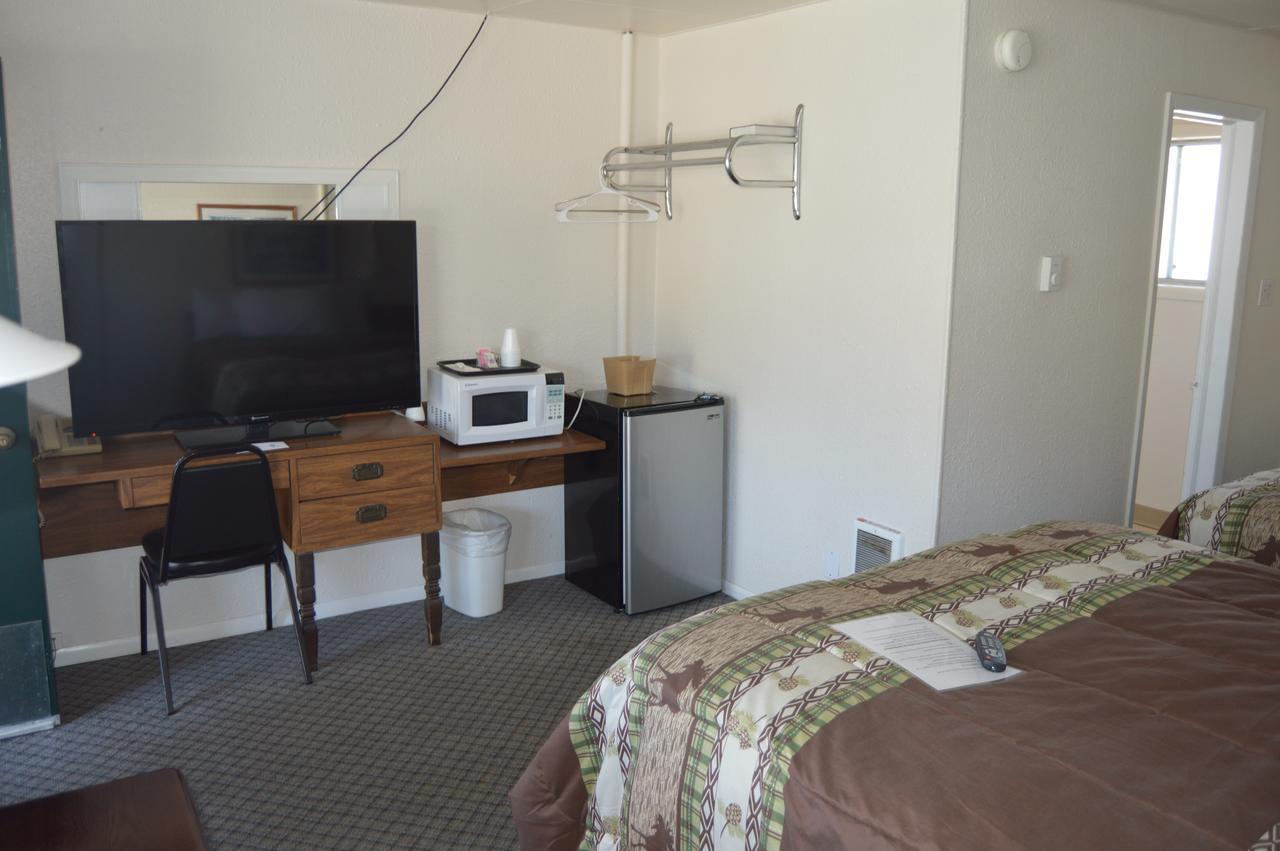 Newport Antler Motel Экстерьер фото
