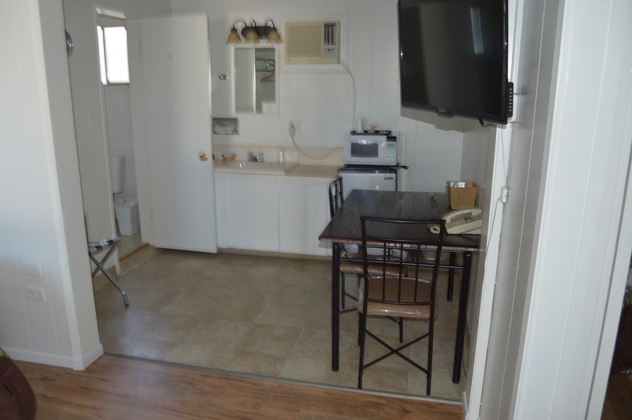 Newport Antler Motel Экстерьер фото
